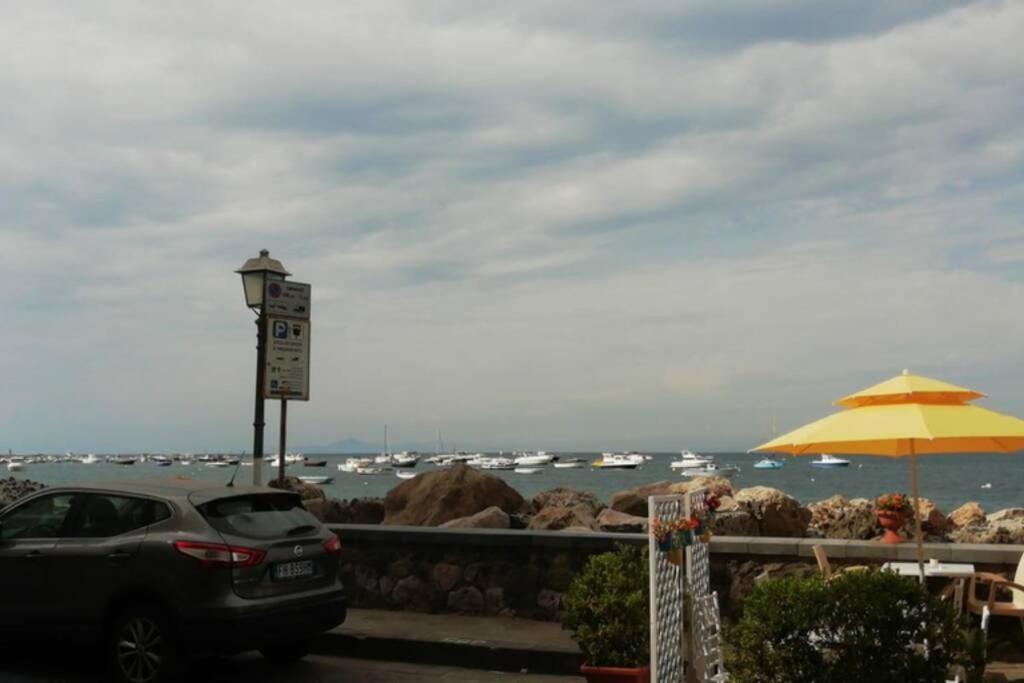 Appartamento Sul Mare Ad Ischia Ponte Екстер'єр фото