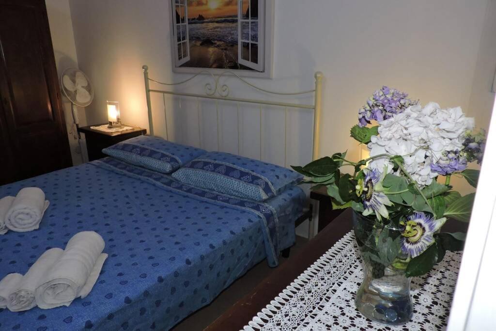 Appartamento Sul Mare Ad Ischia Ponte Екстер'єр фото